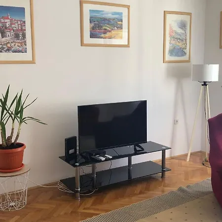 Ema - One Bedroom With Balcony * Spalato